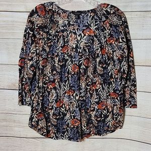 Lucky Brand Black and Floral V-Neck Pullover Top, Size Medium